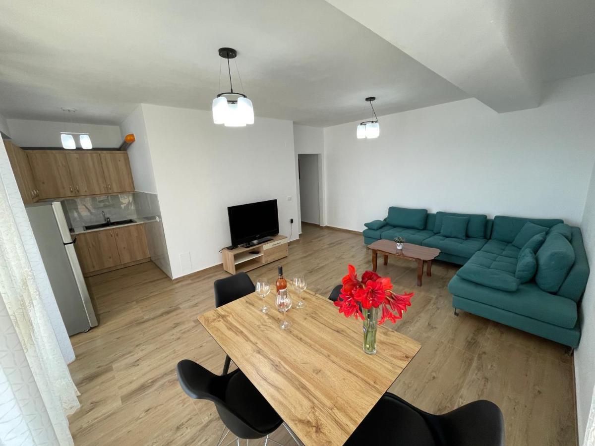 Luxury Sea View Apartaments Sarandë 外观 照片