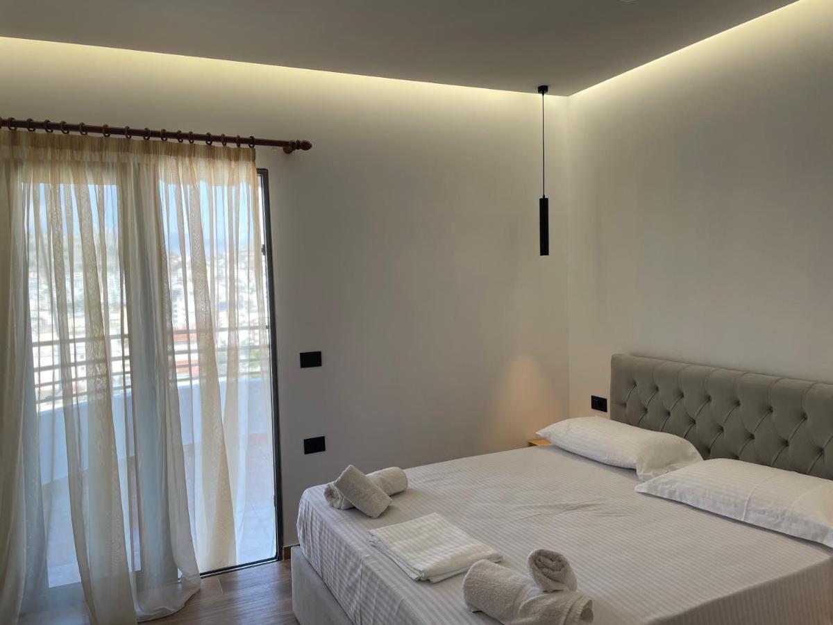 Luxury Sea View Apartaments Sarandë 外观 照片