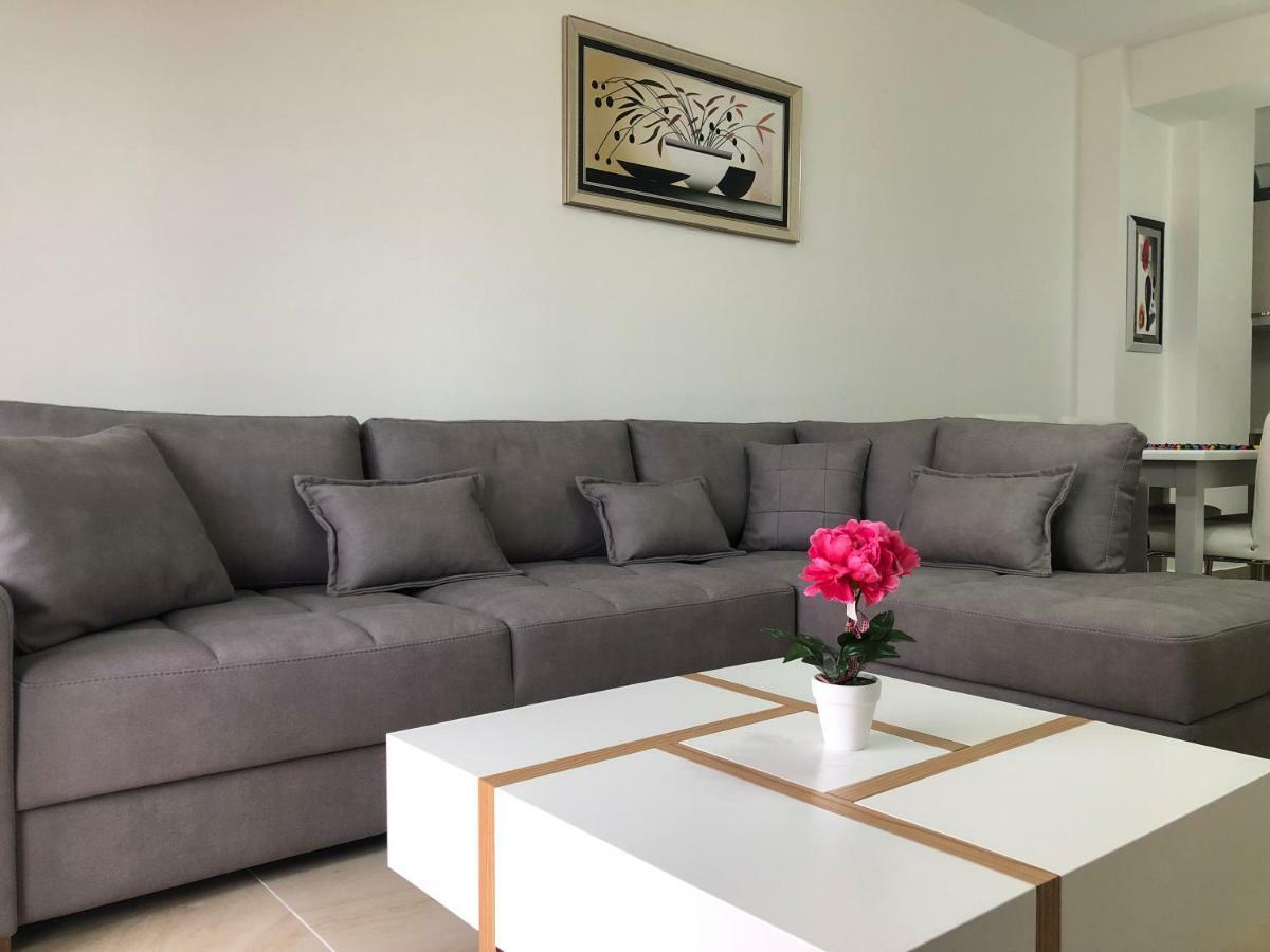 Luxury Sea View Apartaments Sarandë 外观 照片